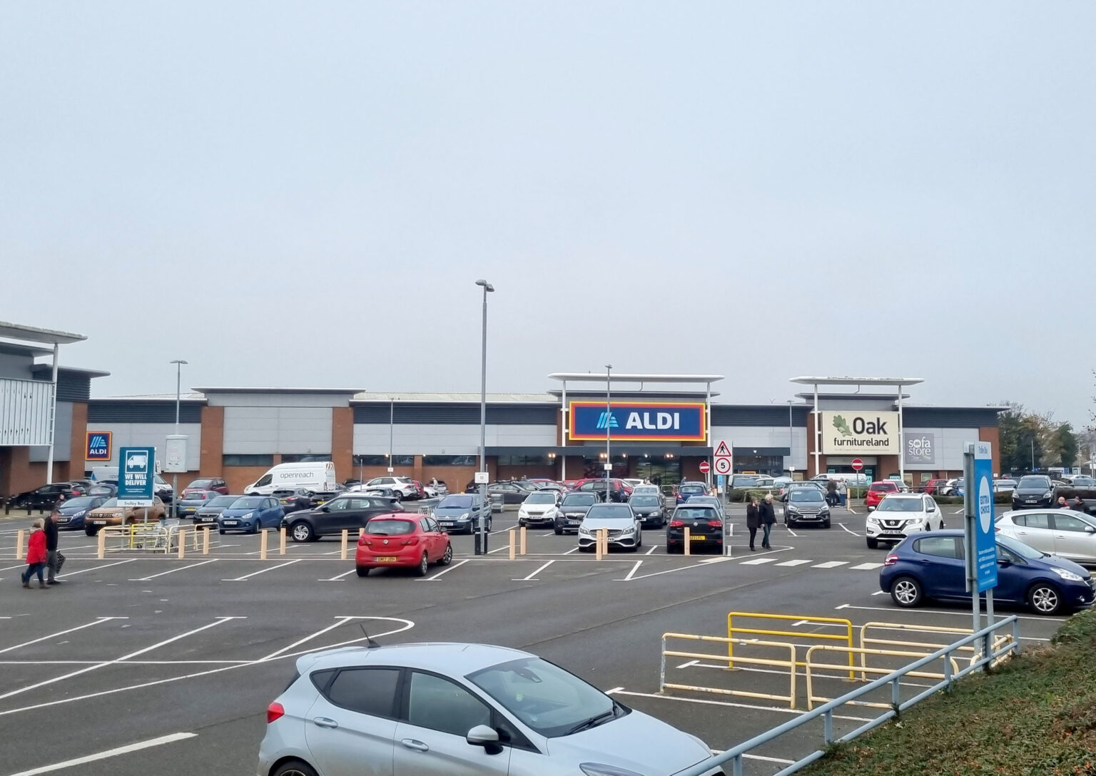 Cradick Retail — ALDI, WESTWOOD CROSS